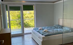 Kavkaz Restaurant & Hotel